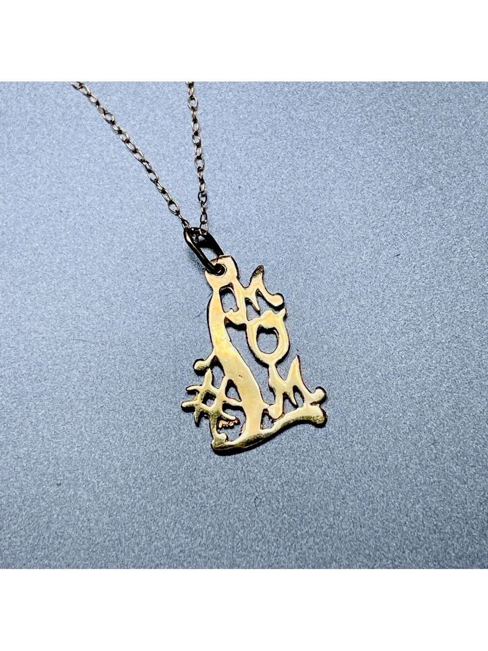 Vintage 14k Yellow Gold #1 Mom Charm Pendant Necklace Mother Mommy
